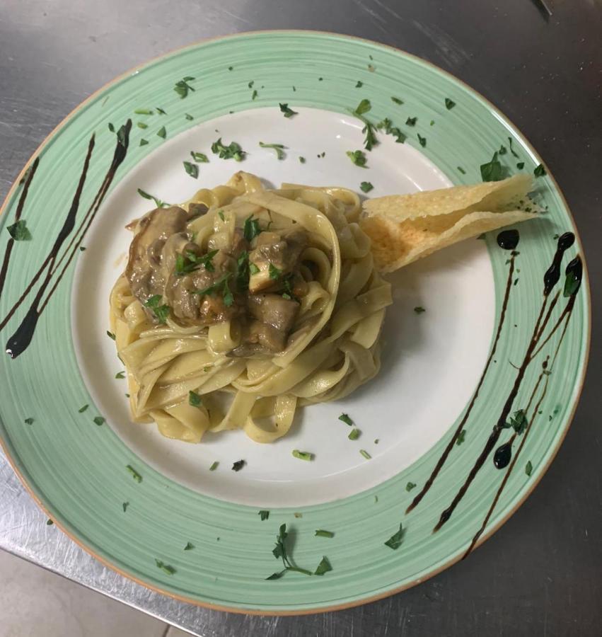 Hotel Ristorante Supersonik Acri Екстер'єр фото