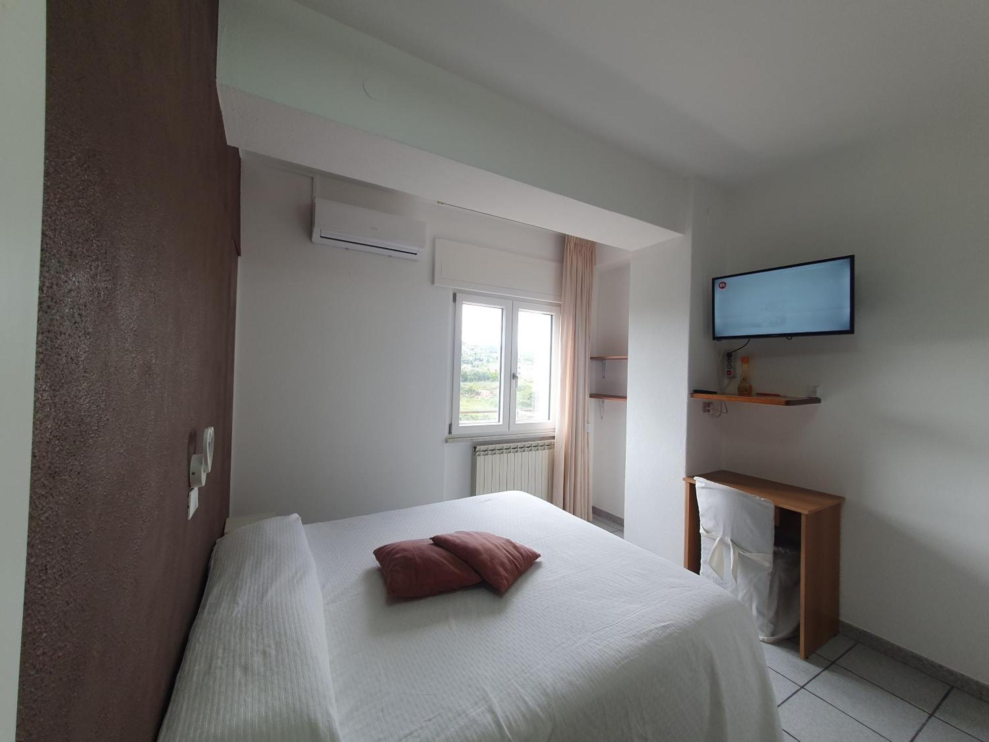 Hotel Ristorante Supersonik Acri Екстер'єр фото